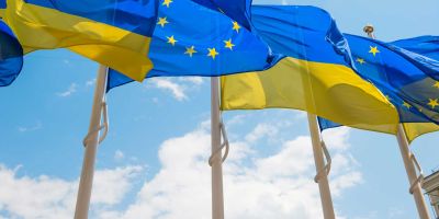 Drapeaux Ukraine Europe